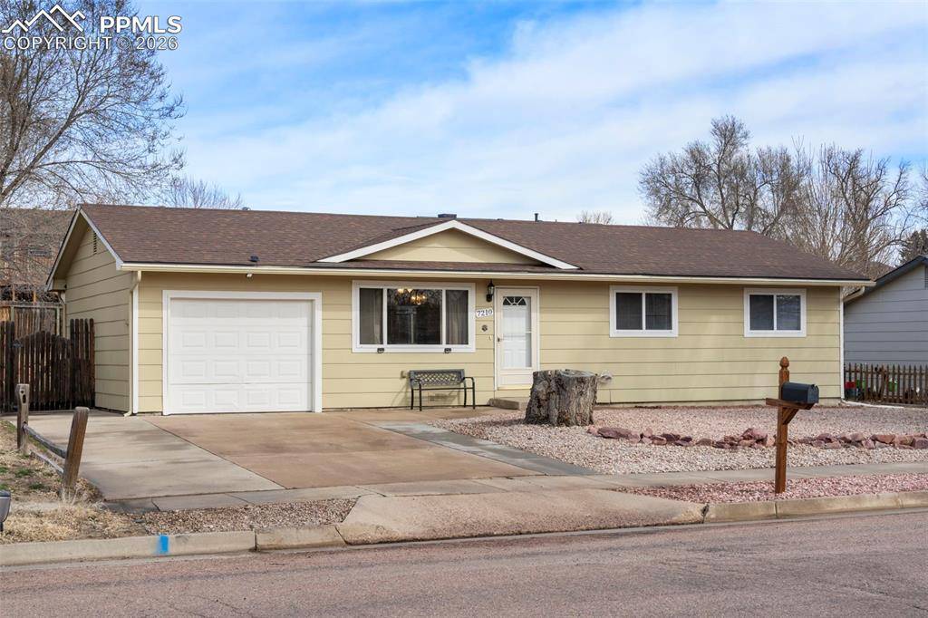 7210 Omaha BLVD, Colorado Springs, CO 80915