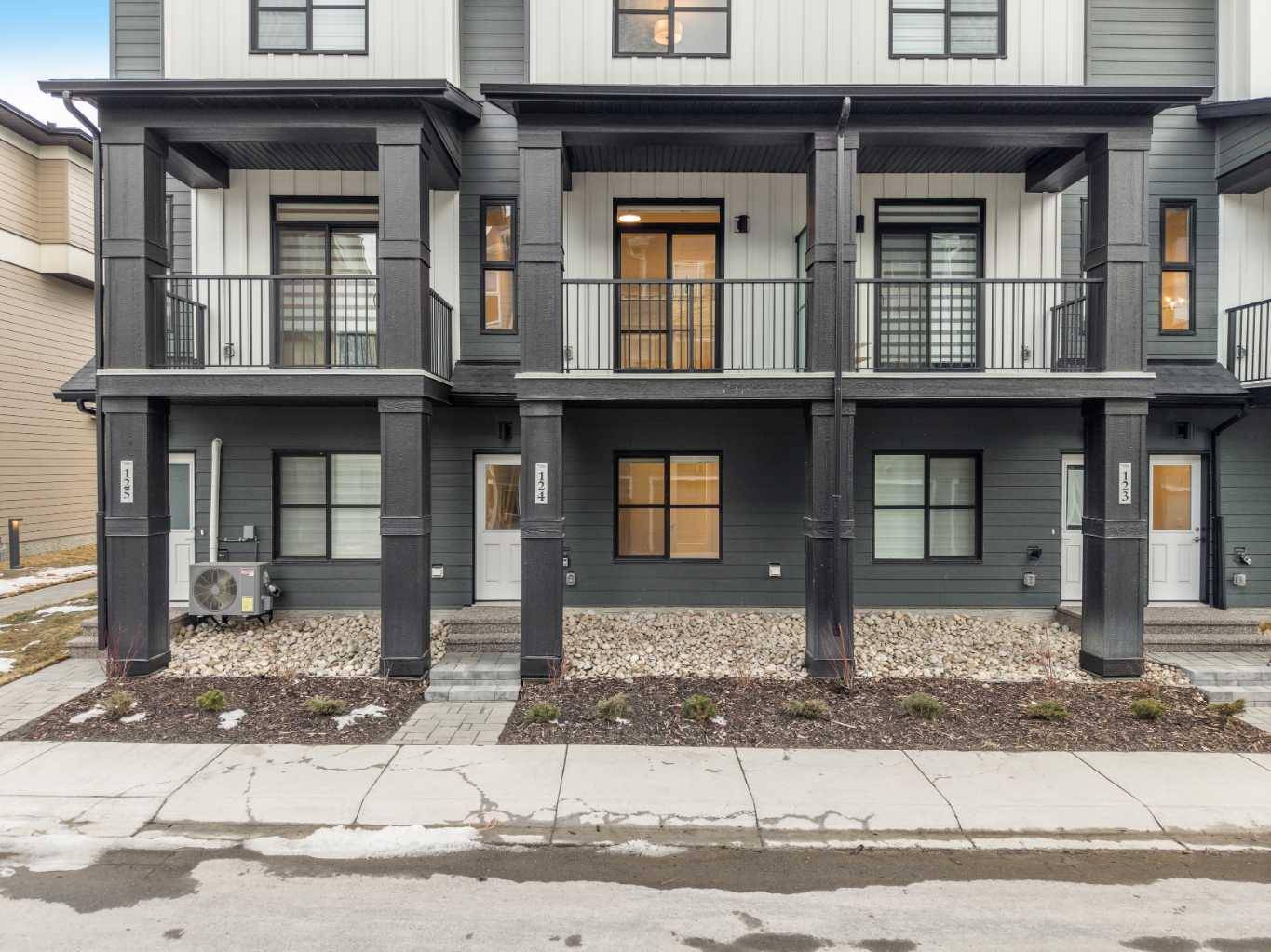 285 Chelsea CT #124, Chestermere, AB T1X 2W7