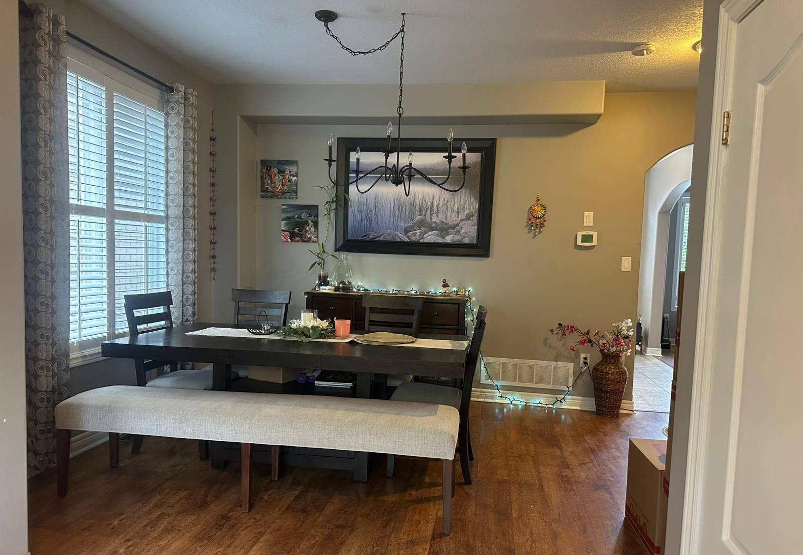 28 Sovereign's Gate, Barrie, ON L4N 0K7