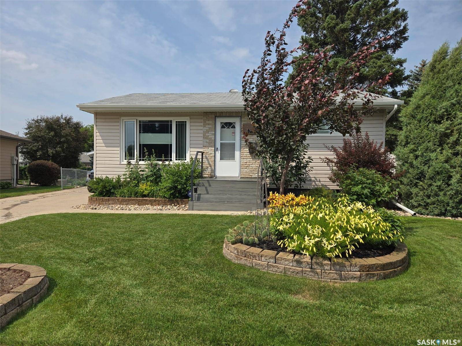 12 Secord PLACE, Regina, SK S4R 3T4