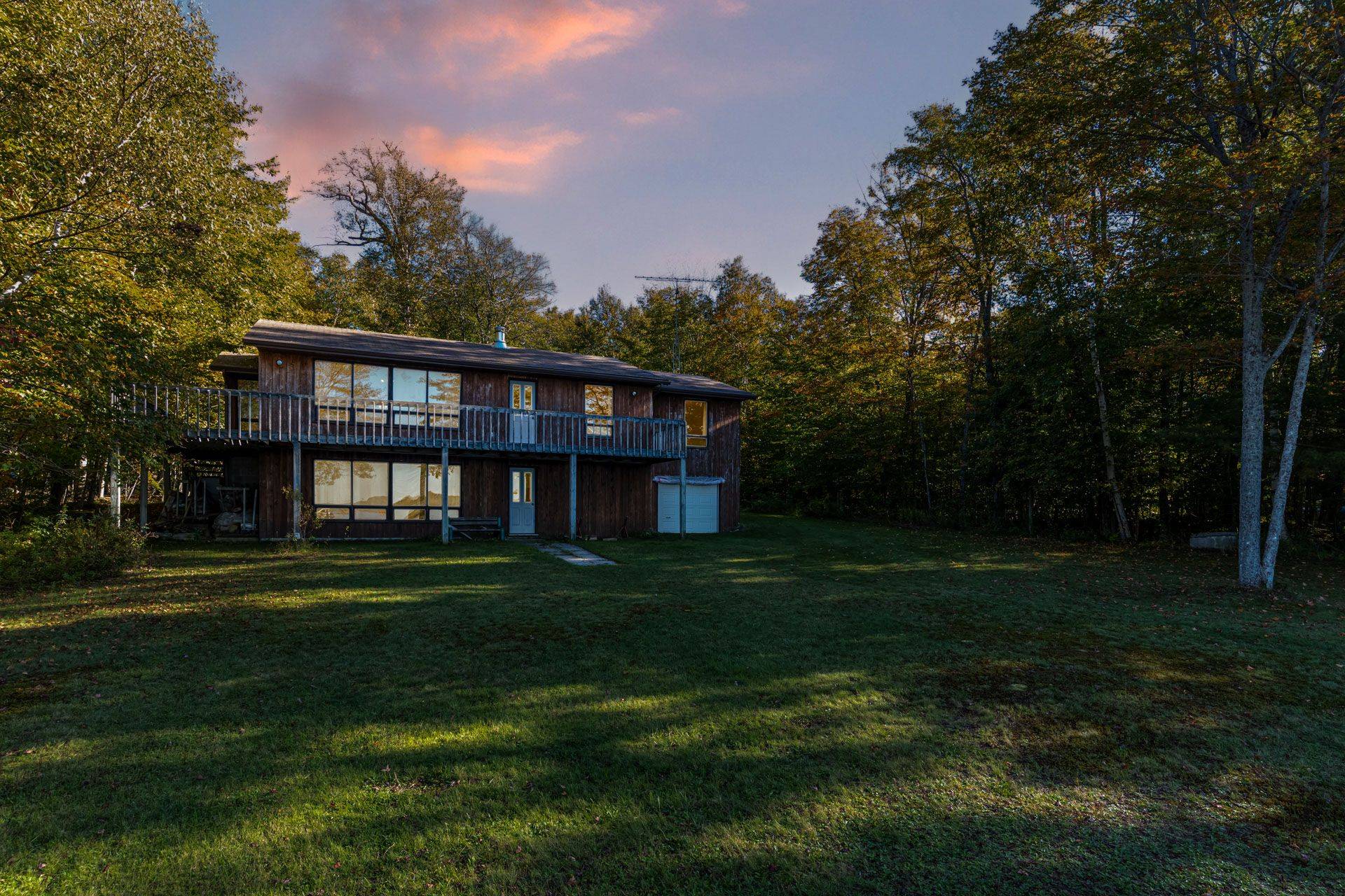 5 Beech AVE, Carling, ON P0G 1G0