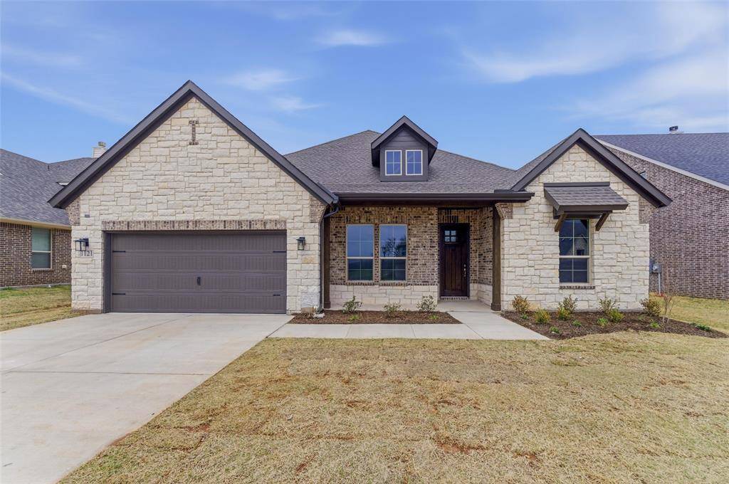 1121 Trinity Drive, Springtown, TX 76082