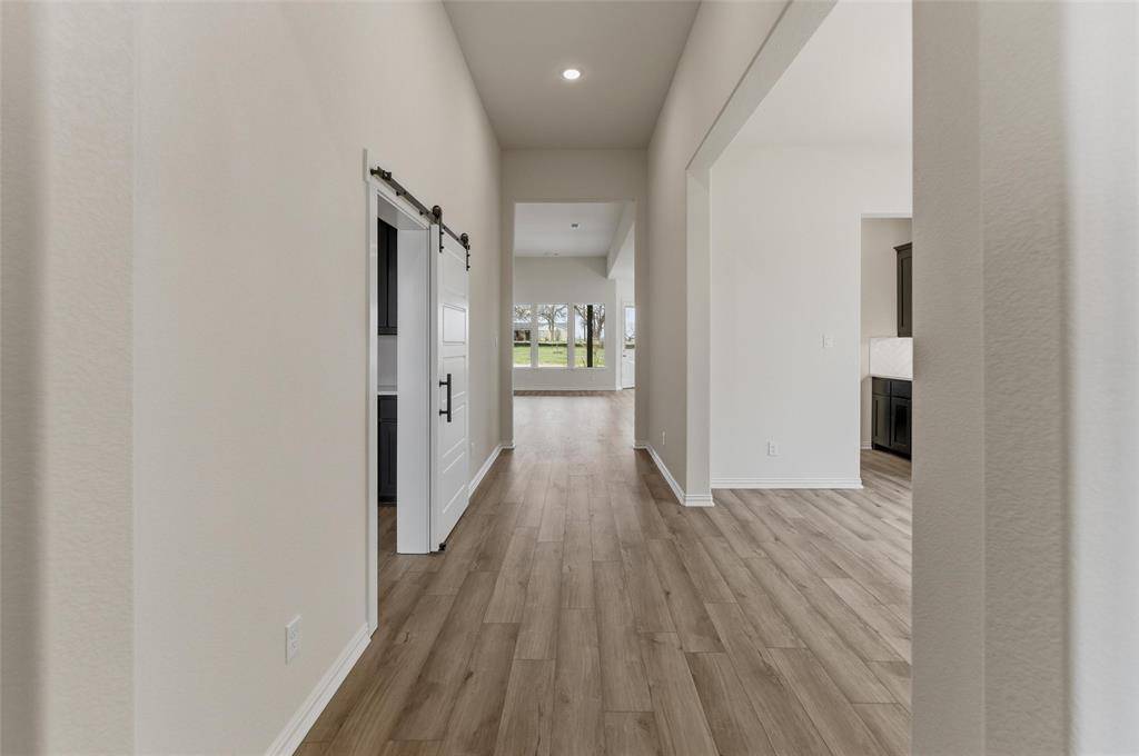 1121 Trinity Drive, Springtown, TX 76082