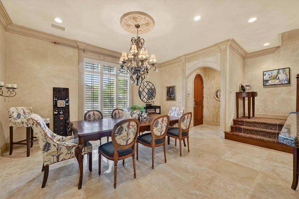 4627 Collinwood Avenue, Fort Worth, TX 76107