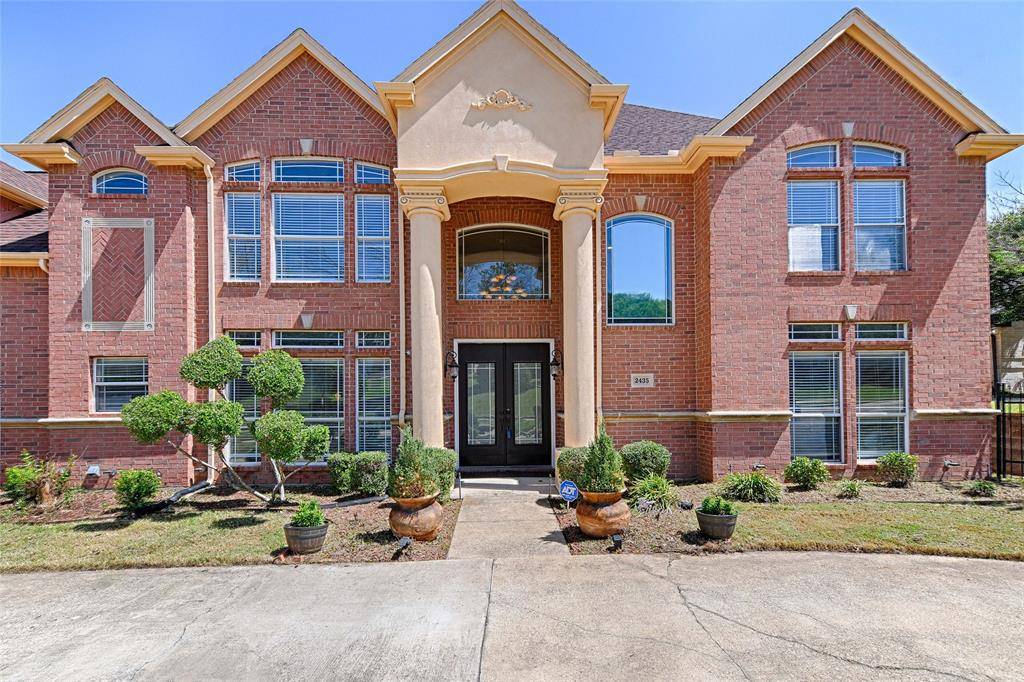 2435 Valley View Drive, Cedar Hill, TX 75104