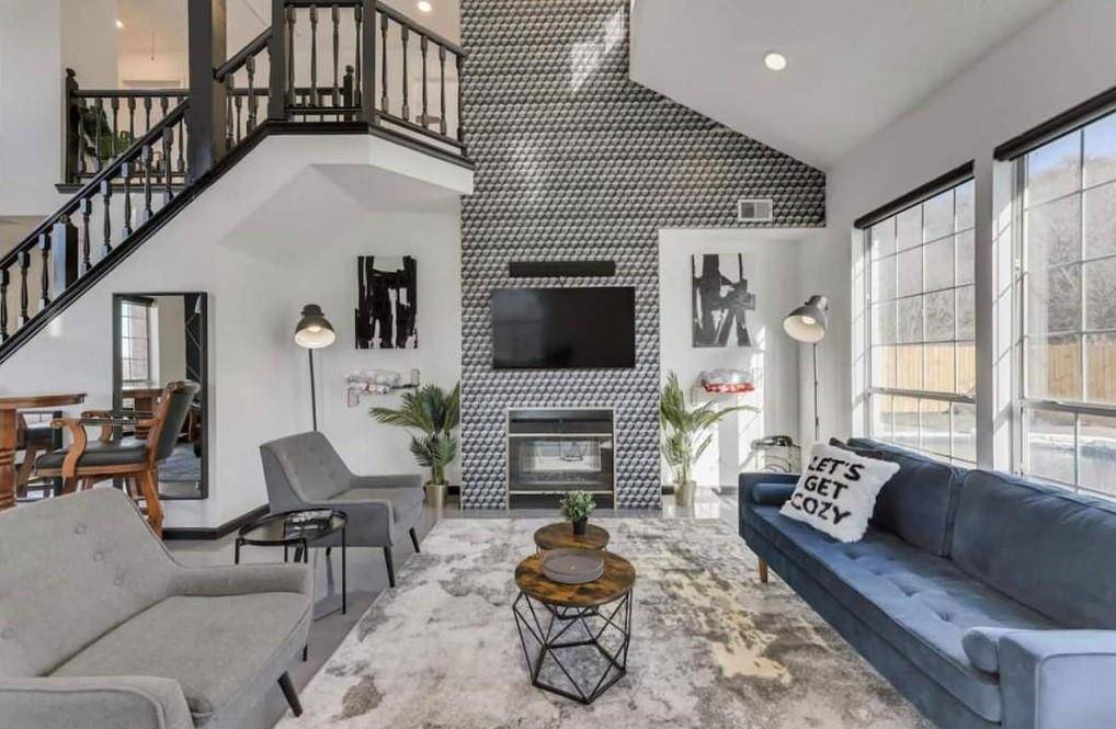 8324 Autumncrest Court, Dallas, TX 75249