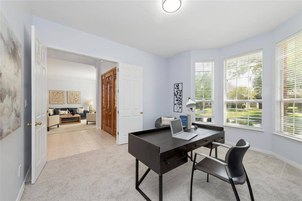 3825 Brookfield Drive, Plano, TX 75025