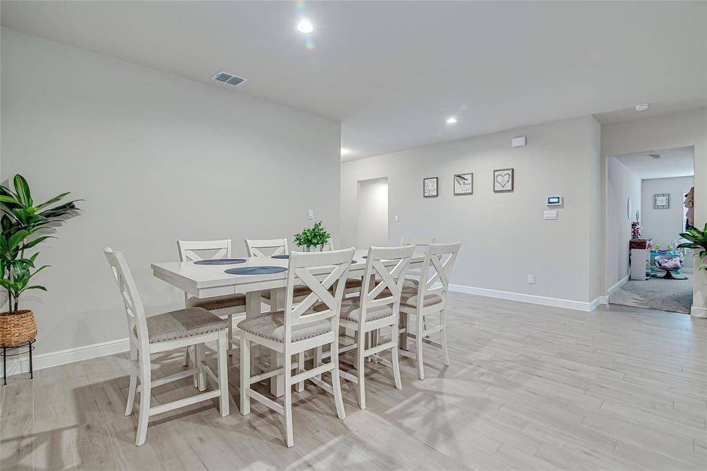 1905 Cookes Lane, Cleburne, TX 76033