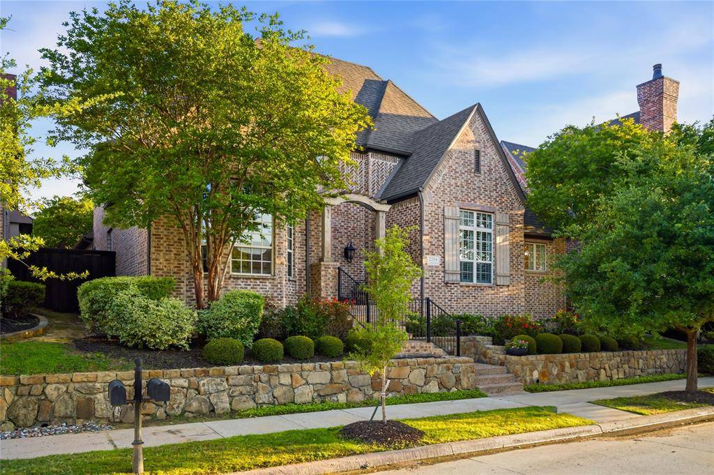 2256 Cardinal Boulevard, Carrollton, TX 75010