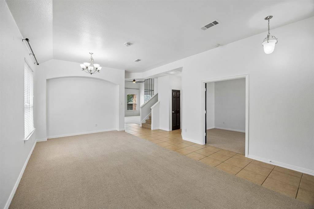 1420 Meadowlakes Drive, Azle, TX 76020