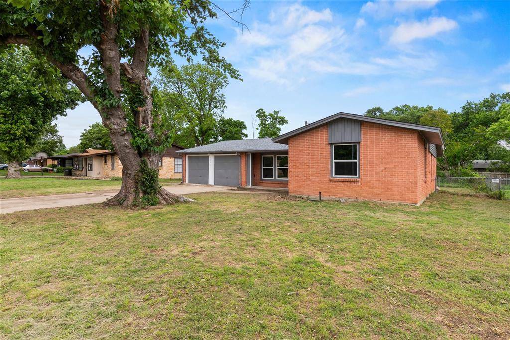 13634 Pyramid Drive, Farmers Branch, TX 75234