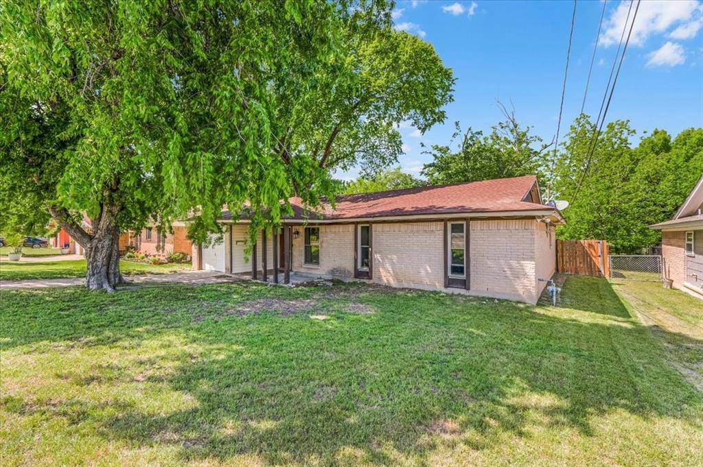 327 E Center Street, Duncanville, TX 75116