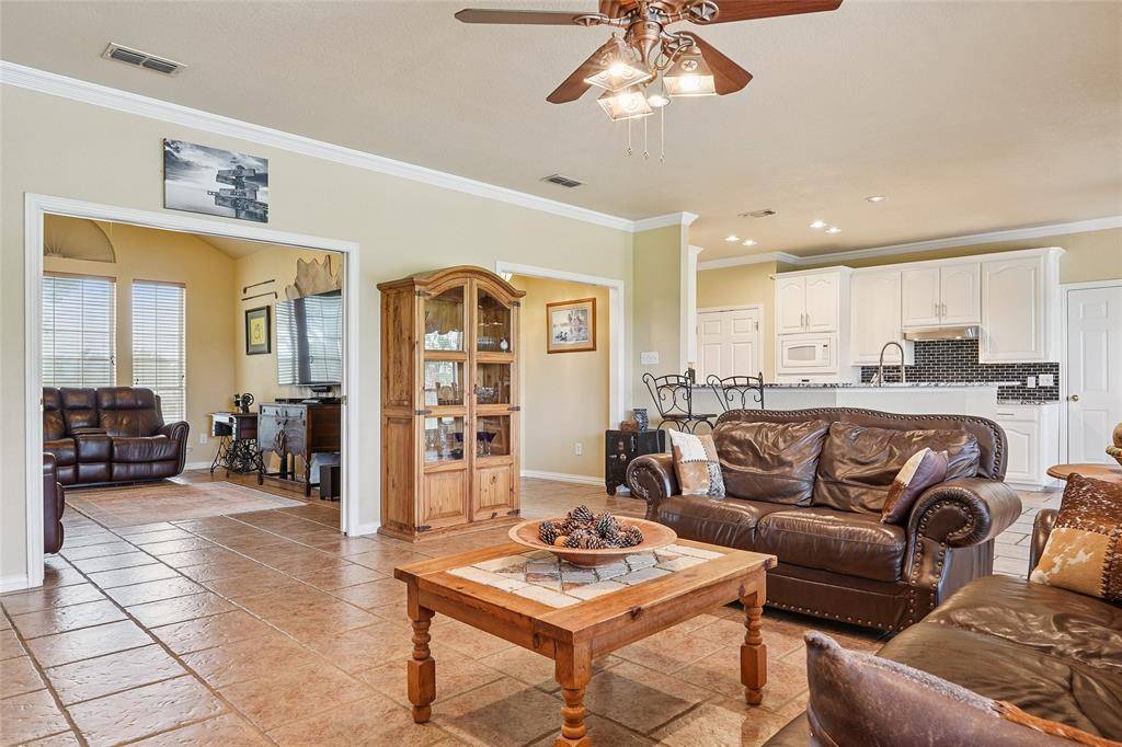 1596 Ranch House Road, Willow Park, TX 76087