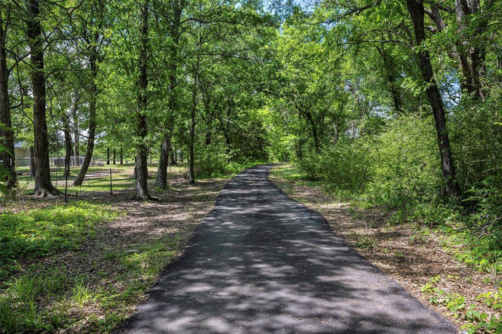 1003 Vz County Road 3211, Wills Point, TX 75169