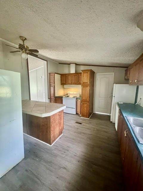 723 Highland Circle, Springtown, TX 76082