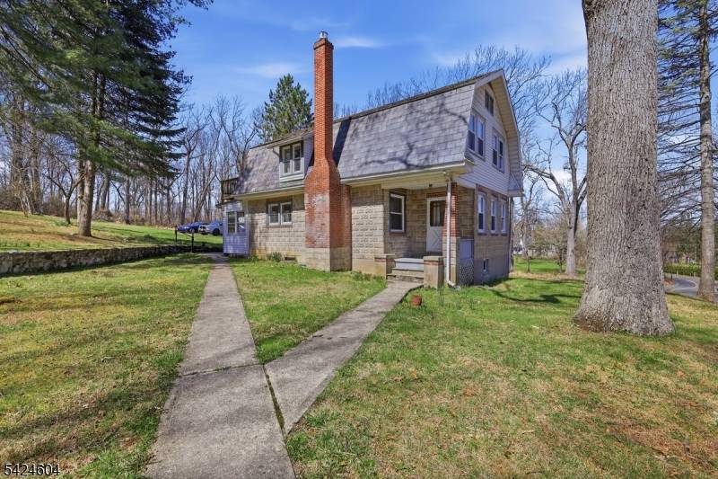 103 Lommason Glen Rd, White Twp., NJ 07823