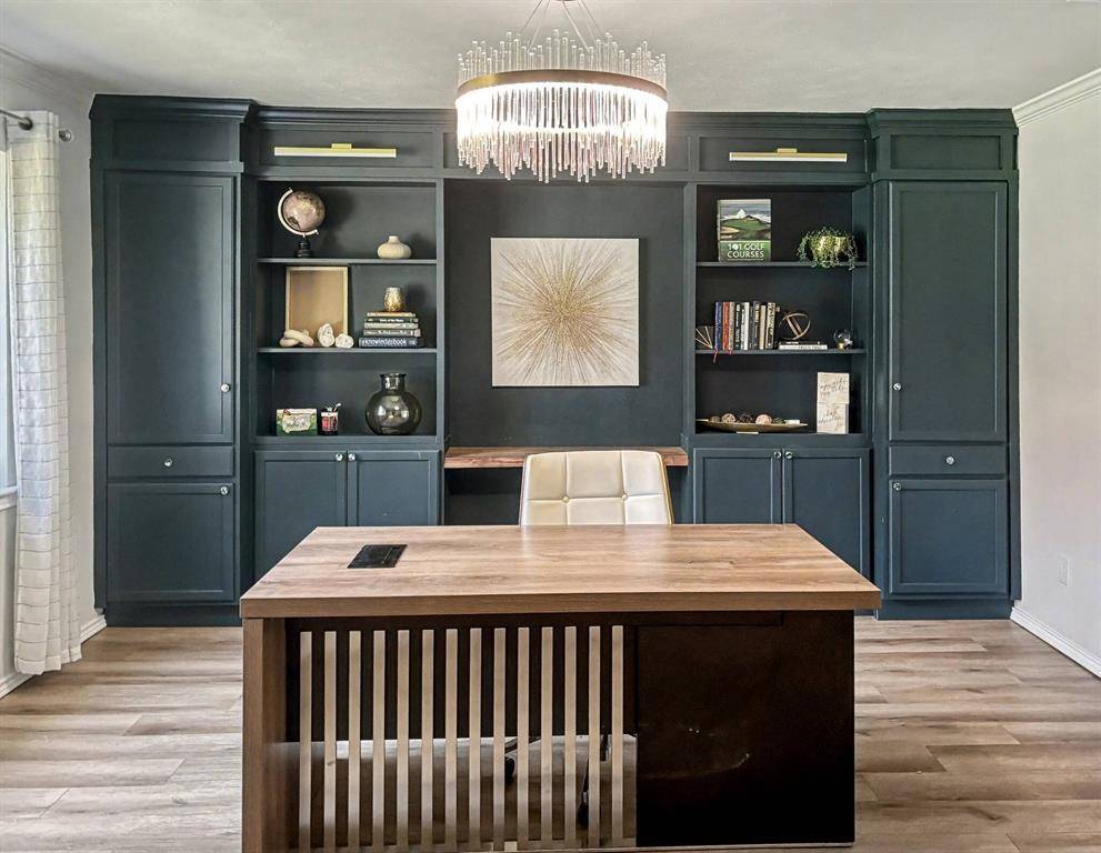 2200 Midhurst Drive, Arlington, TX 76013