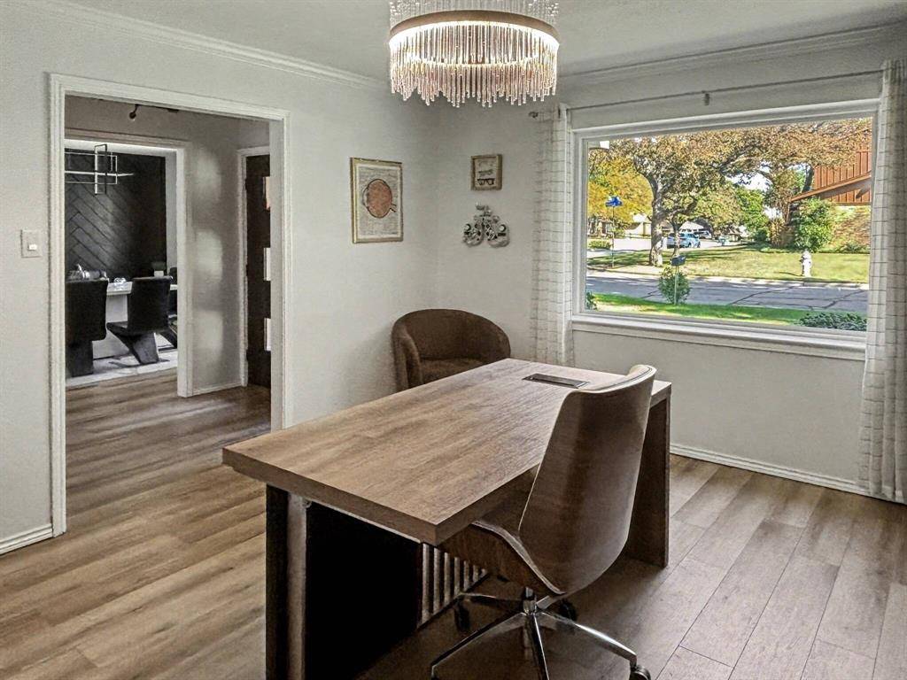 2200 Midhurst Drive, Arlington, TX 76013