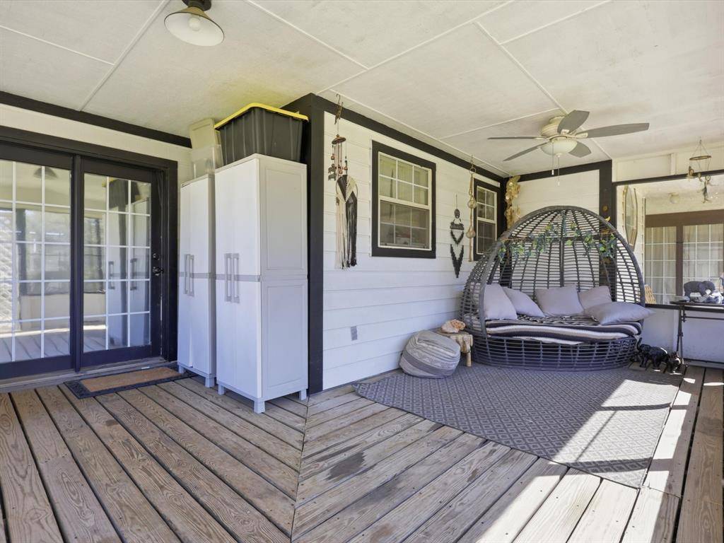 130 Parsonage Street, Reno, TX 76020