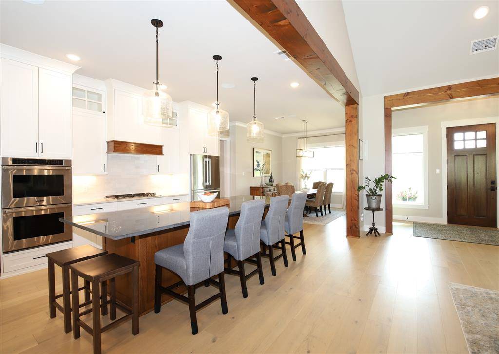 2188 Westview Drive, Wills Point, TX 75169