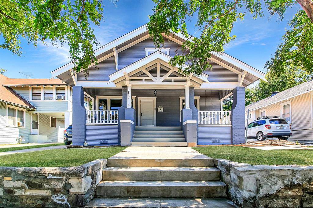 2107 College Avenue, Fort Worth, TX 76110