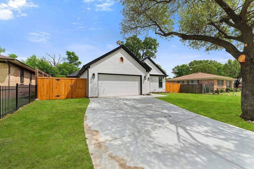 1540 Gardenside Drive, Dallas, TX 75217