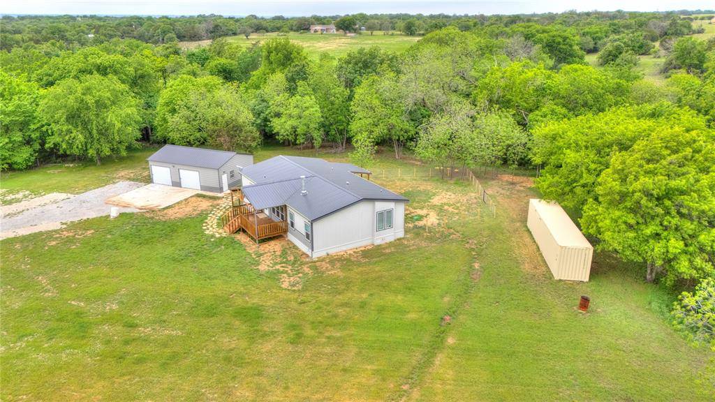 135 Lelon Lane, Springtown, TX 76082