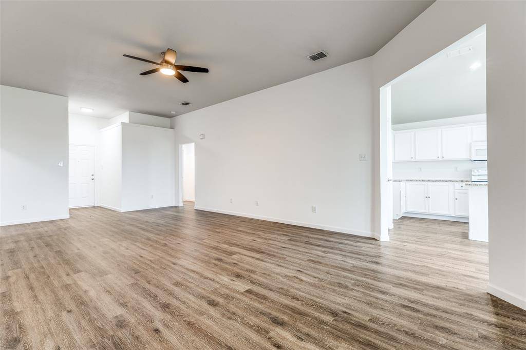 311 Charleston Drive, Anna, TX 75409