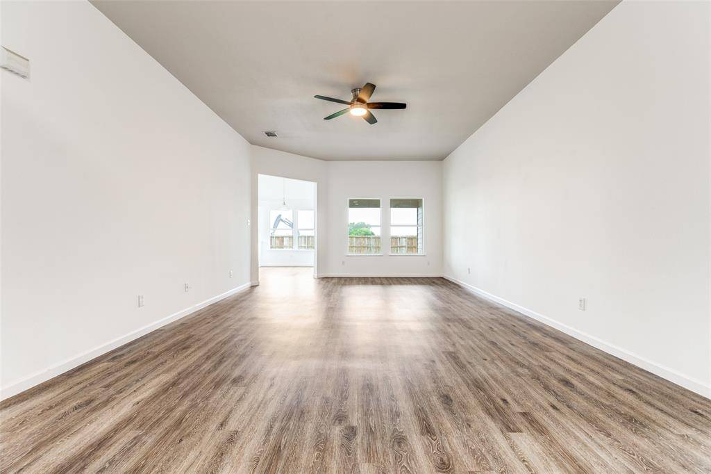 311 Charleston Drive, Anna, TX 75409