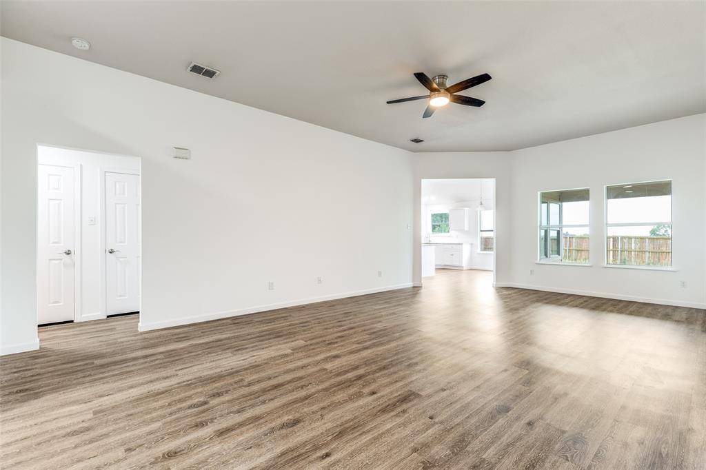 311 Charleston Drive, Anna, TX 75409