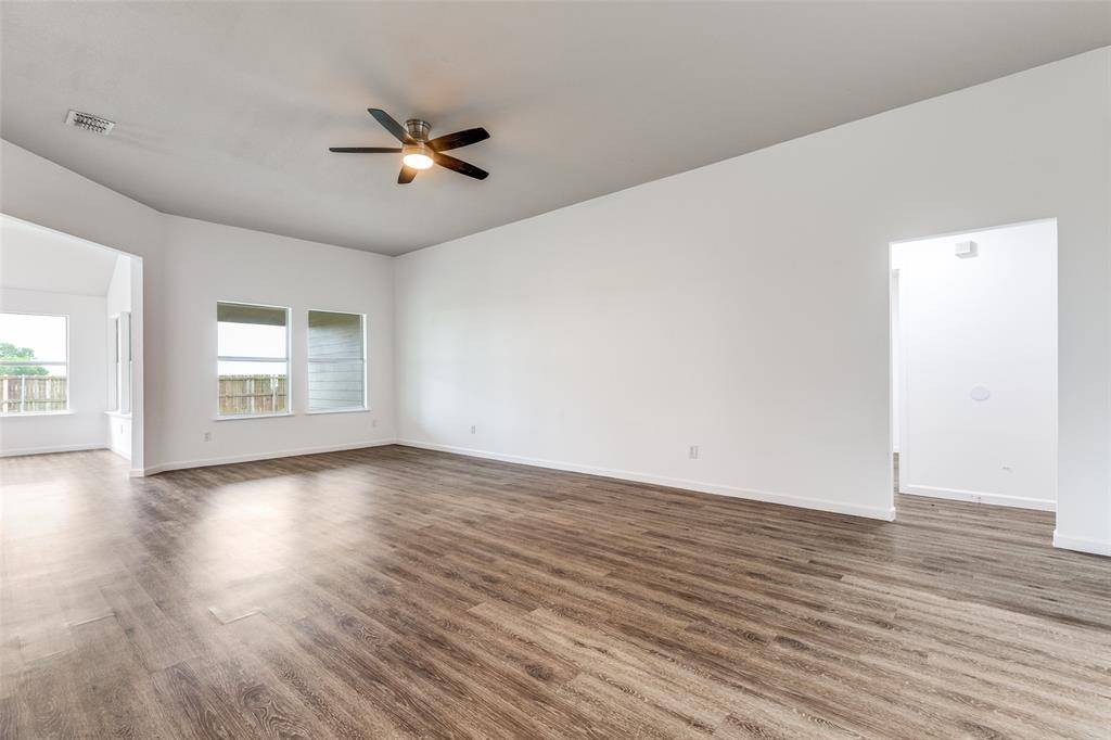 311 Charleston Drive, Anna, TX 75409