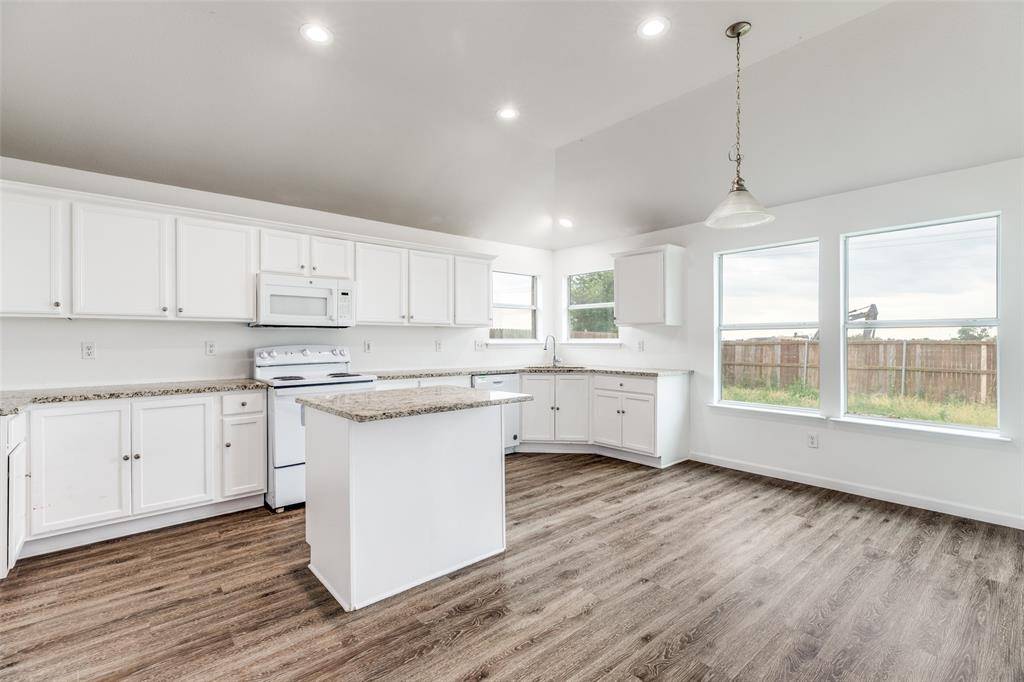 311 Charleston Drive, Anna, TX 75409