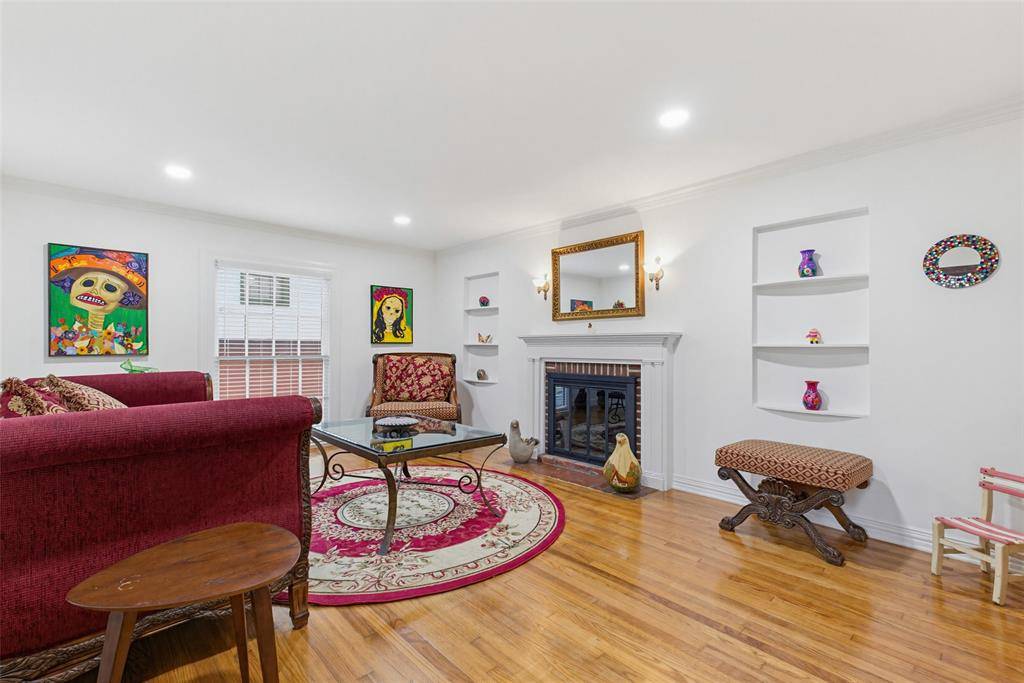 311 Circle Drive, Dallas, TX 75224