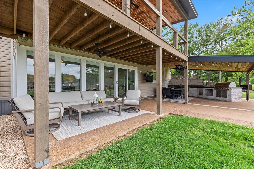 125 Xit Ranch Road, Trinidad, TX 75163