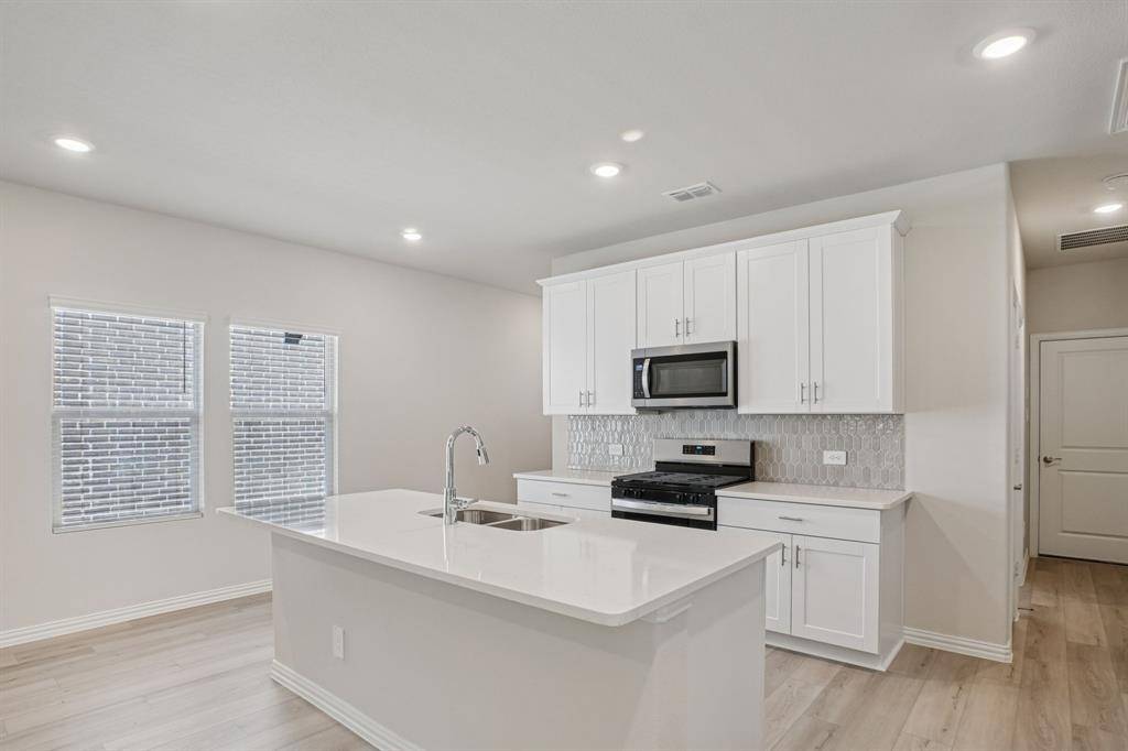 3612 Bridgeport Drive, Farmersville, TX 75442