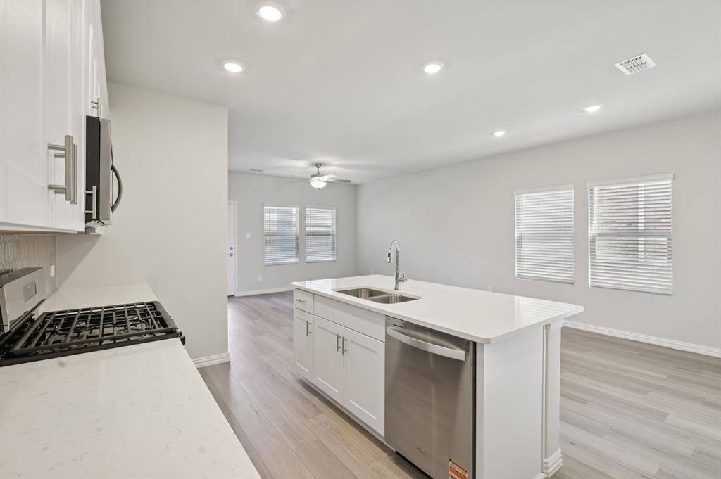 3606 Bridgeport Drive, Farmersville, TX 75442