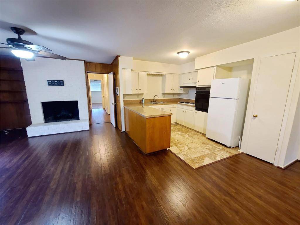 7436 Brentcove Circle, Dallas, TX 75214