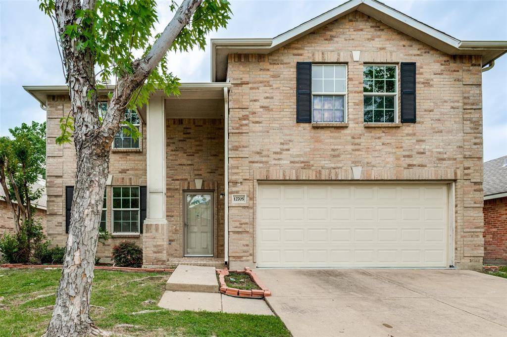 12705 Shady Cedar Drive, Fort Worth, TX 76244