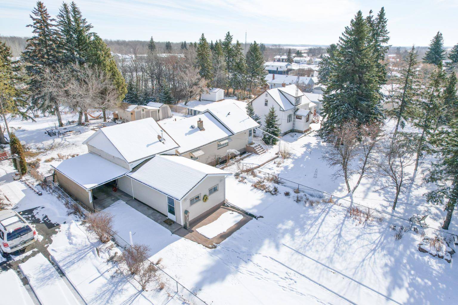 5223 Newson BLVD, Bashaw, AB T0B 0H0