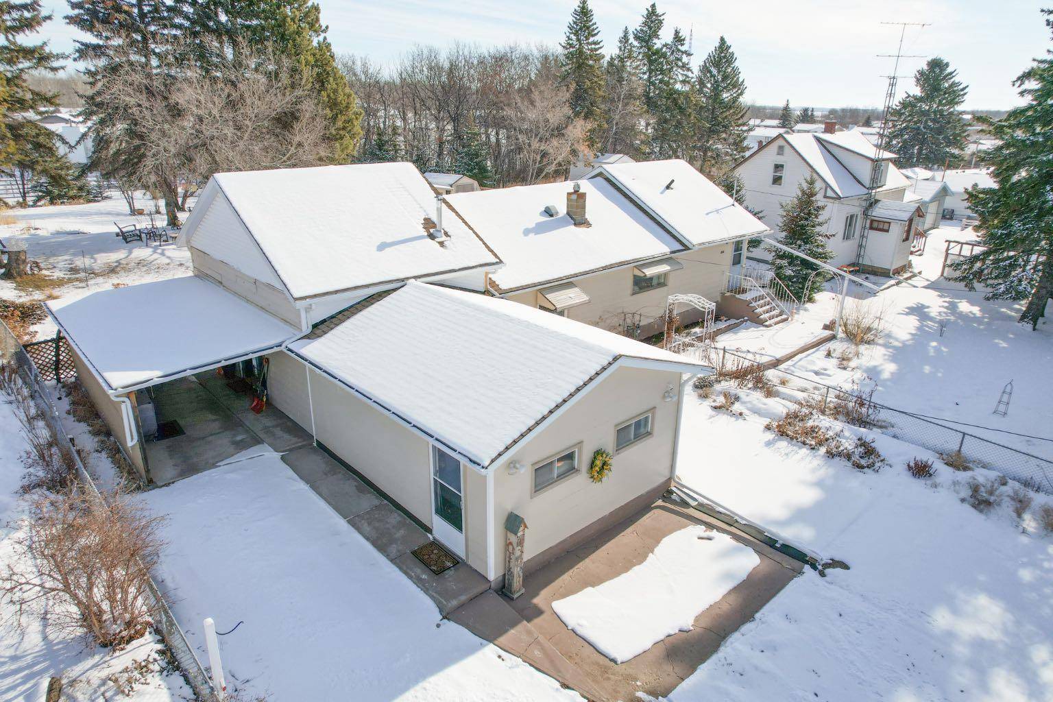 5223 Newson BLVD, Bashaw, AB T0B 0H0