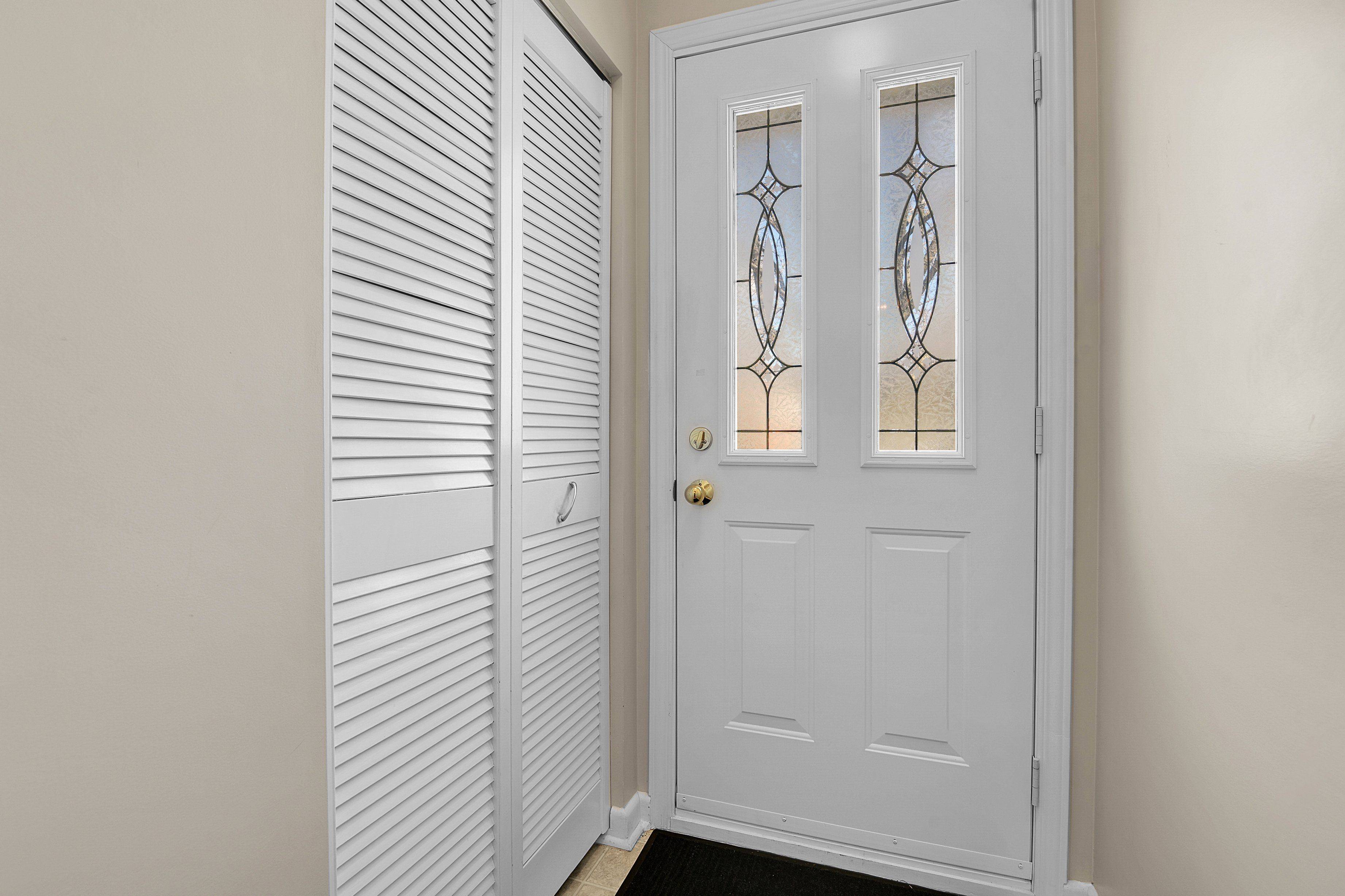 1582 Digby ST, Alta Vista And Area, ON K1G 0P6