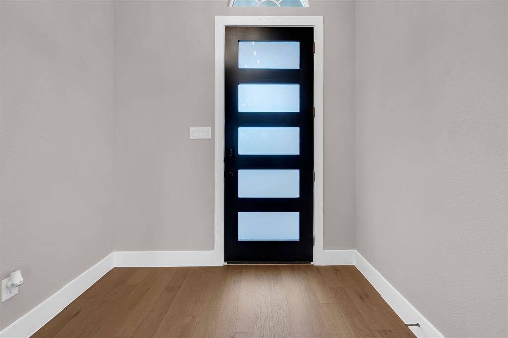 1610 Blackfoot Parkway, Waxahachie, TX 75165