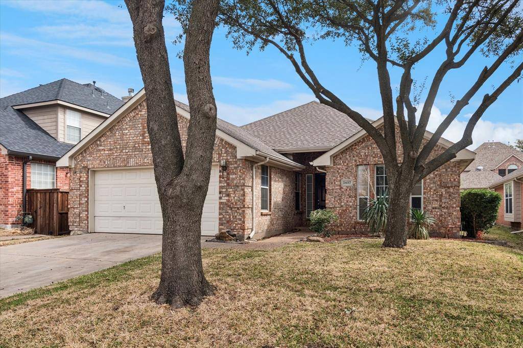 2657 Red Spruce Drive, Little Elm, TX 75068
