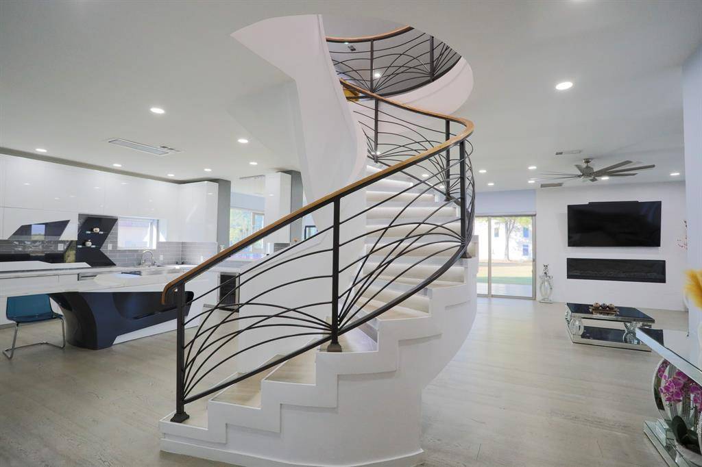 1719 Right Field Court, Cedar Hill, TX 75104