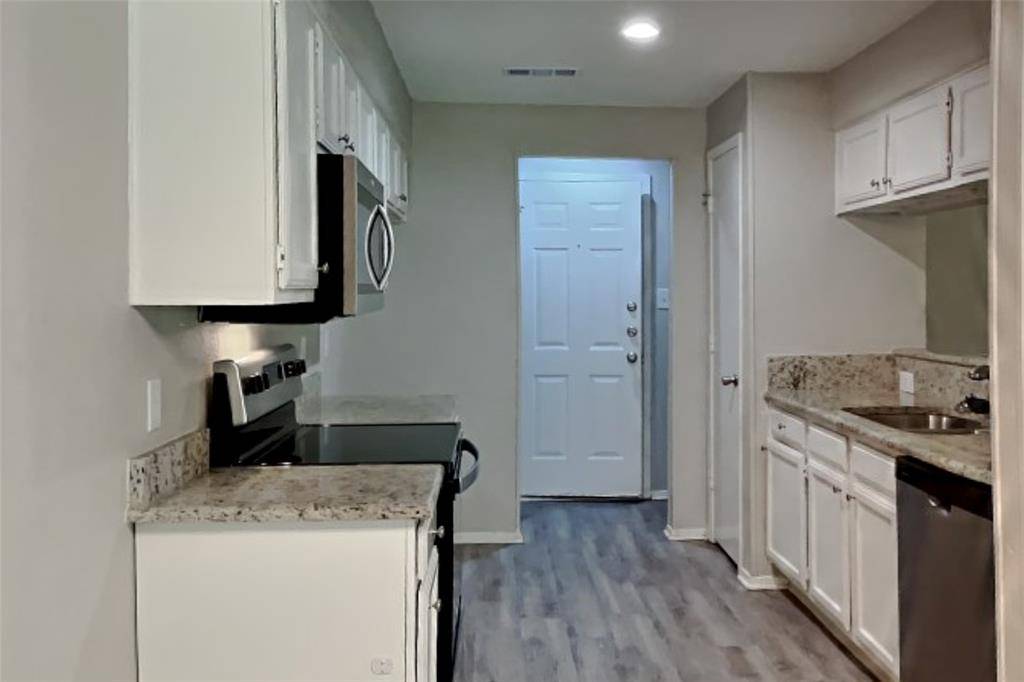 1805 Crimson Court, Arlington, TX 76018