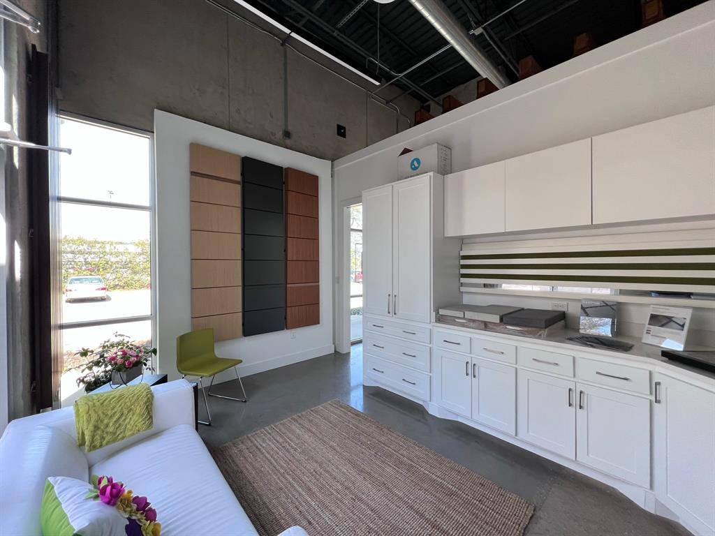 1380 River Bend Drive #115, Dallas, TX 75247