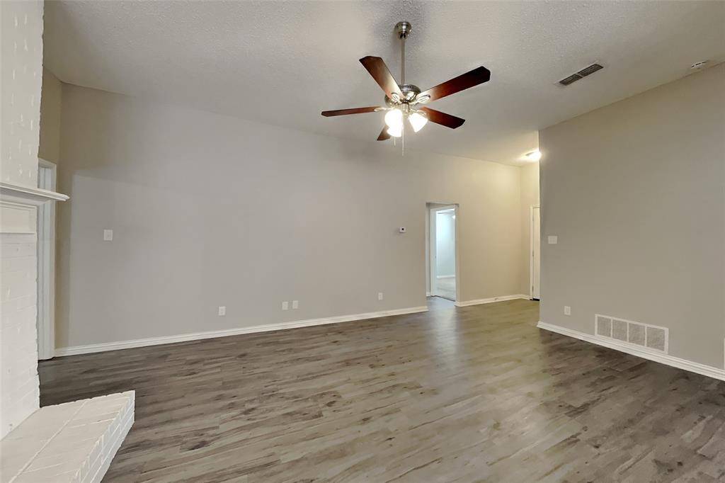 5550 Northfield Drive, Fort Worth, TX 76179