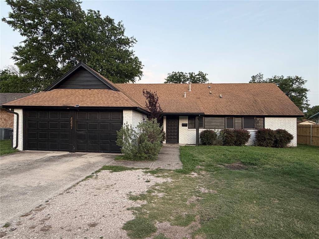 5821 Mccart Avenue, Fort Worth, TX 76133