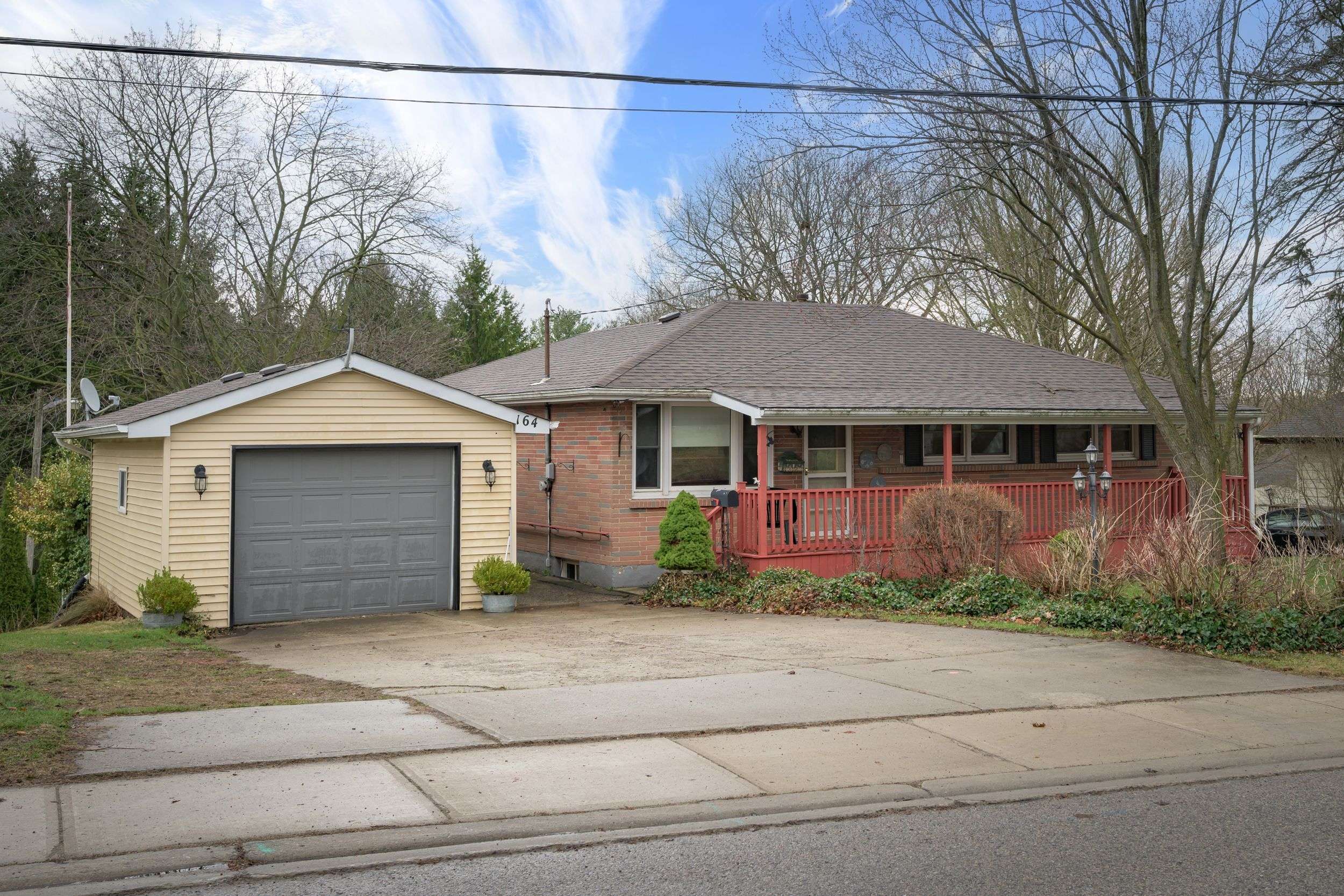 164 McKeand ST, Ingersoll, ON N5C 3H9