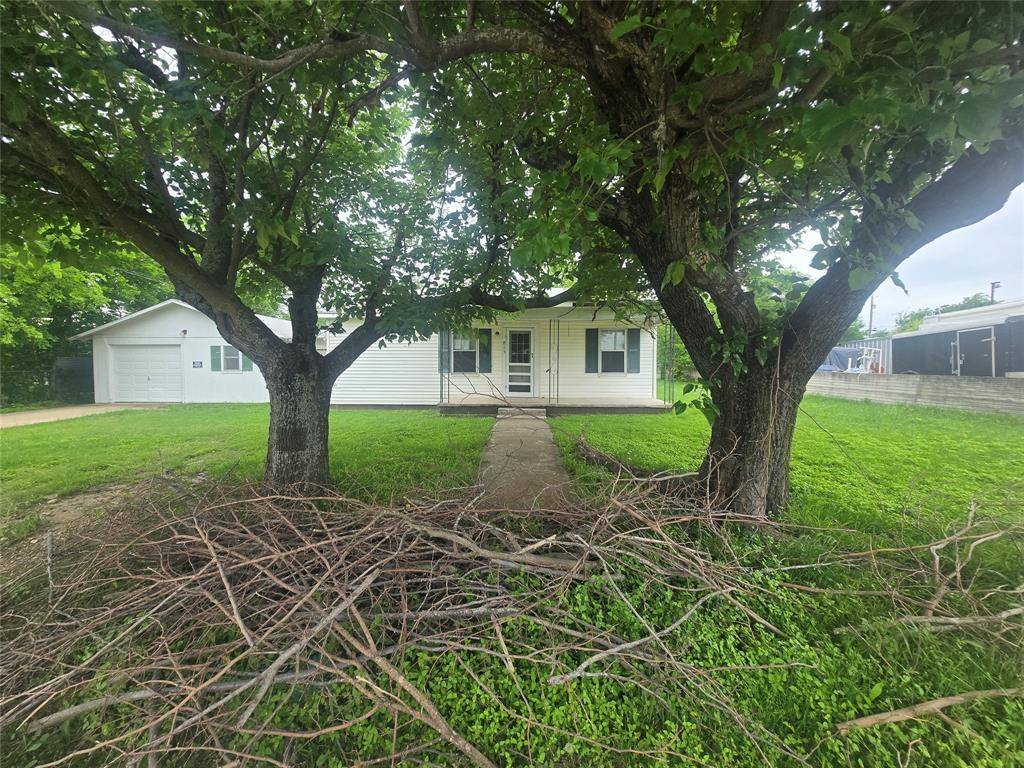 815 Prescott Street, Dublin, TX 76446